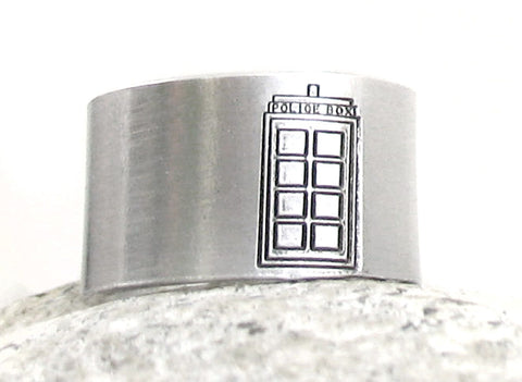 TARDIS symbol - [Doctor Who] Aluminum Handstamped Ring